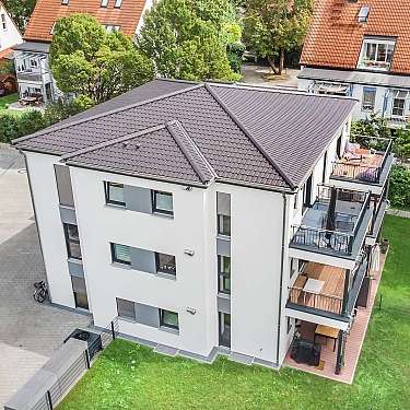 Wohnhaus mit Dachterrassen